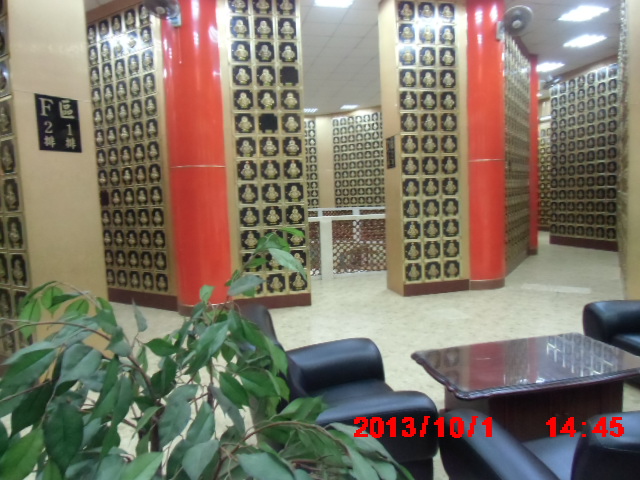 0912802711一0928590980新北市林口區頂福寶塔105年重陽節歡迎家屬到園區祭拜收購批發價頂福骨灰位牌位骨甕位頂福寶塔公司或園區過戶塔位權狀買賣一日完成全省塔位買賣北中南服務 - 20161013160610-346572802.JPG(圖)