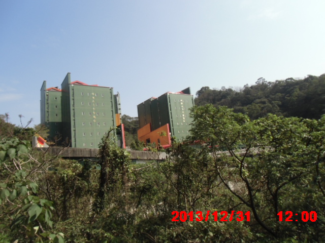 0912802711一0928590980新竹琉璃光蓮花世界寶塔105年重陽節歡迎到園區祭拜收購批發價新竹琉璃光骨灰位牌位新竹琉璃光寶塔公司或園區過戶塔位權狀買賣一日完成全省寶塔位買賣北部中部南部服務 - 20161013201006-360997913.JPG(圖)