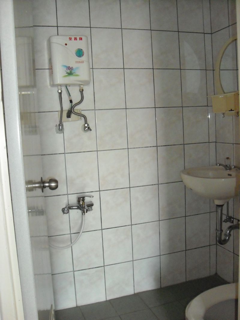 中壢中原套房出租  - 20121228142655_676217070.JPG(圖)