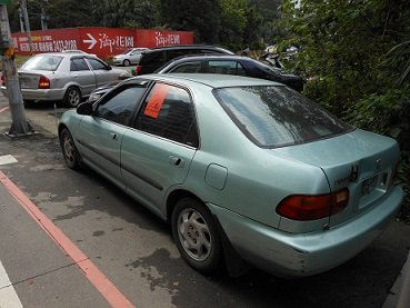 da/本田 Civic 美規4D 自排 女用一手 況佳 自售2.8萬 0983-909-909買賣交換詢問(智慧LINE)加好友0983-909-909(遠傳) (位置基隆八堵)  - 20130117163121_411638325.jpg(圖)