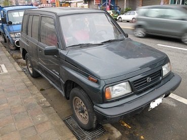 Suzuki/鈴木 金吉星1.6手排4輪驅動5門車 自售5.8萬 誠可議價 0983-909-909買賣交換詢問(智慧LINE)加好友0983-909-909(遠傳) (位置基隆八堵)  - 20130117163524_411754679.jpg(圖)