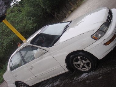 豐田 95年 A秀2.0cc 自排 況佳 自售 3萬8 洽 買賣交換詢問(智慧LINE)加好友0983-909-909(遠傳) (位置基隆八堵)  - 20130117164436_412402602.jpg(圖)