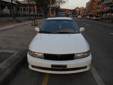 三菱(VIRAGE 歐納吉)1998年1.8西西 手自排 原漆 無事故 售3.8萬 買賣交換詢問(智慧LINE)加好友0983-909-909(遠傳) (位置基隆八堵)  - 20130117164705_412478075.jpg(圖)