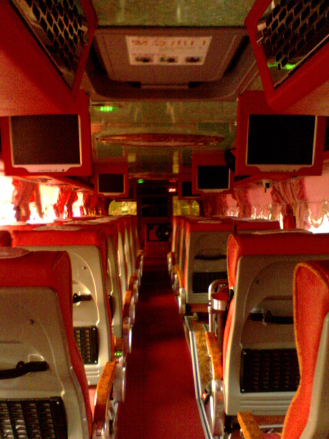  世 晟 遊 覽 公 司 - 20061025120438_974346078.jpg(圖)