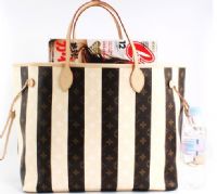 LV/路易威登2012新款女包M40562大號_圖片(1)