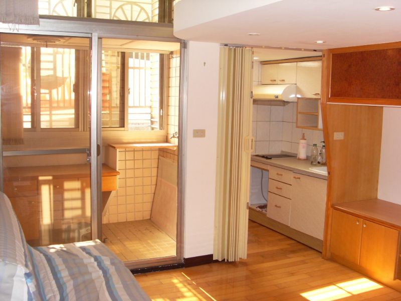 電梯套房出租 - 20131022224353_453362452.JPG(圖)