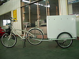 變型金鋼版的杏福早餐行動餐車附免費餐飲技術轉移 - 20130228115802_25178141.jpg(圖)