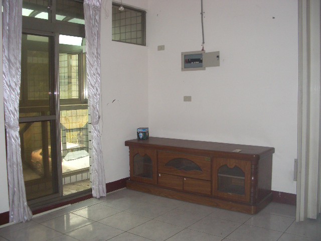 便宜好透天 - 20061206133748_384395718.JPG(圖)