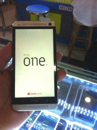 5.9吋ONE MAX直購價7500元◇New One超完美801e一比一國際版MTK 6589四核心銀色1:1水貨M7已ROOT權限1300萬1G RAM/16G ROM_圖片(2)