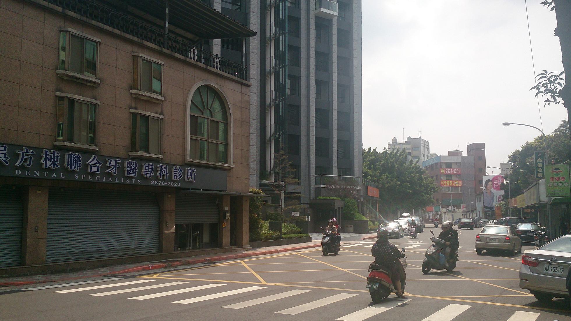 天母南路金店面 - 20140412153718-288582220.JPG(圖)