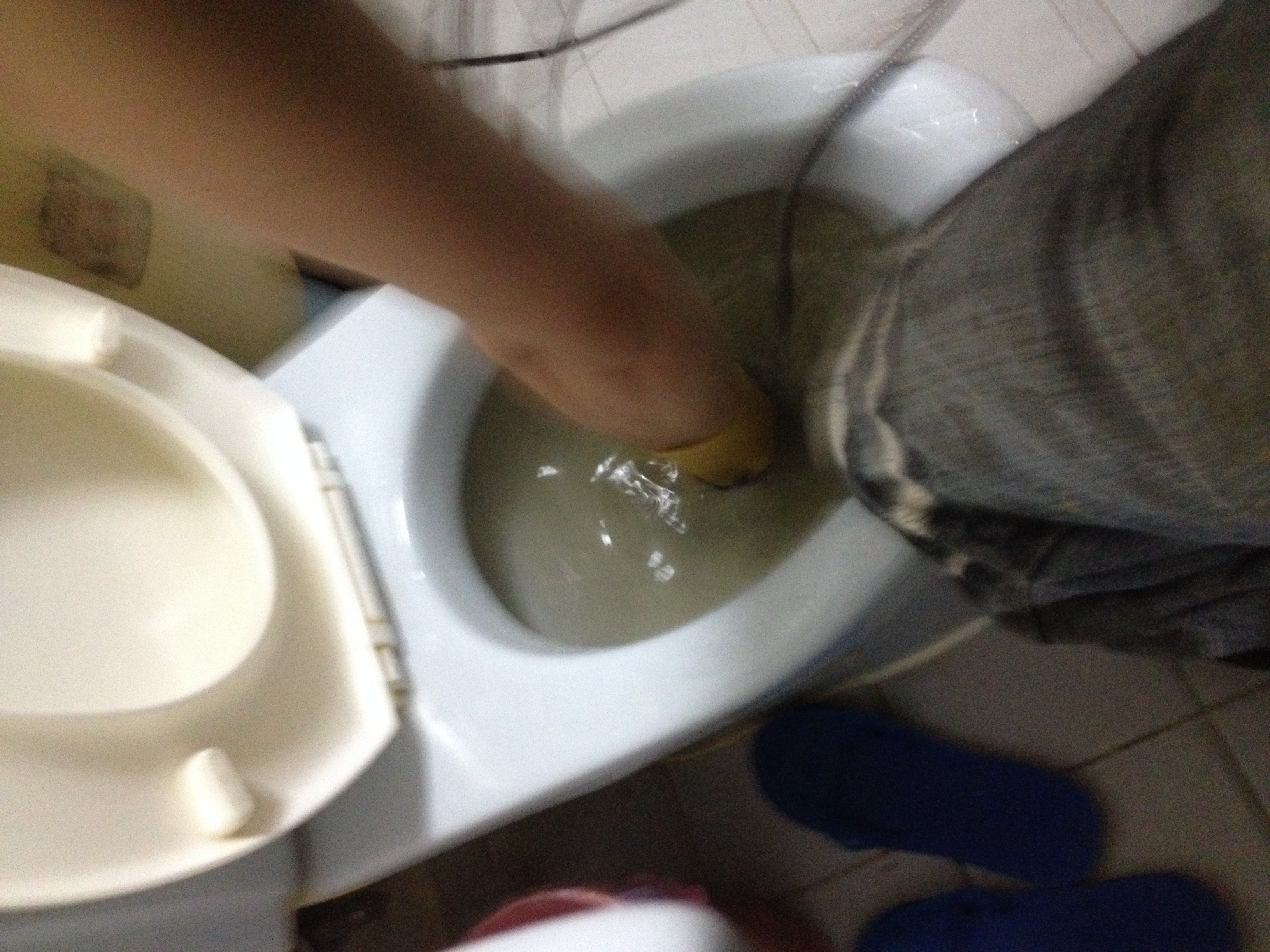 還在為馬桶不通而煩惱嗎??? - 20131212192644-848140640.jpg(圖)