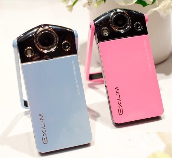 低價批發全新自拍神器TR350 送32G記憶卡+行動電源+禮盒組質量保證 - 20131228102212-197701412.jpg(圖)