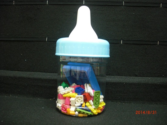 小奶瓶玩具積木桶 [可與樂高相容] - 20140814102700-544190473.jpg(圖)