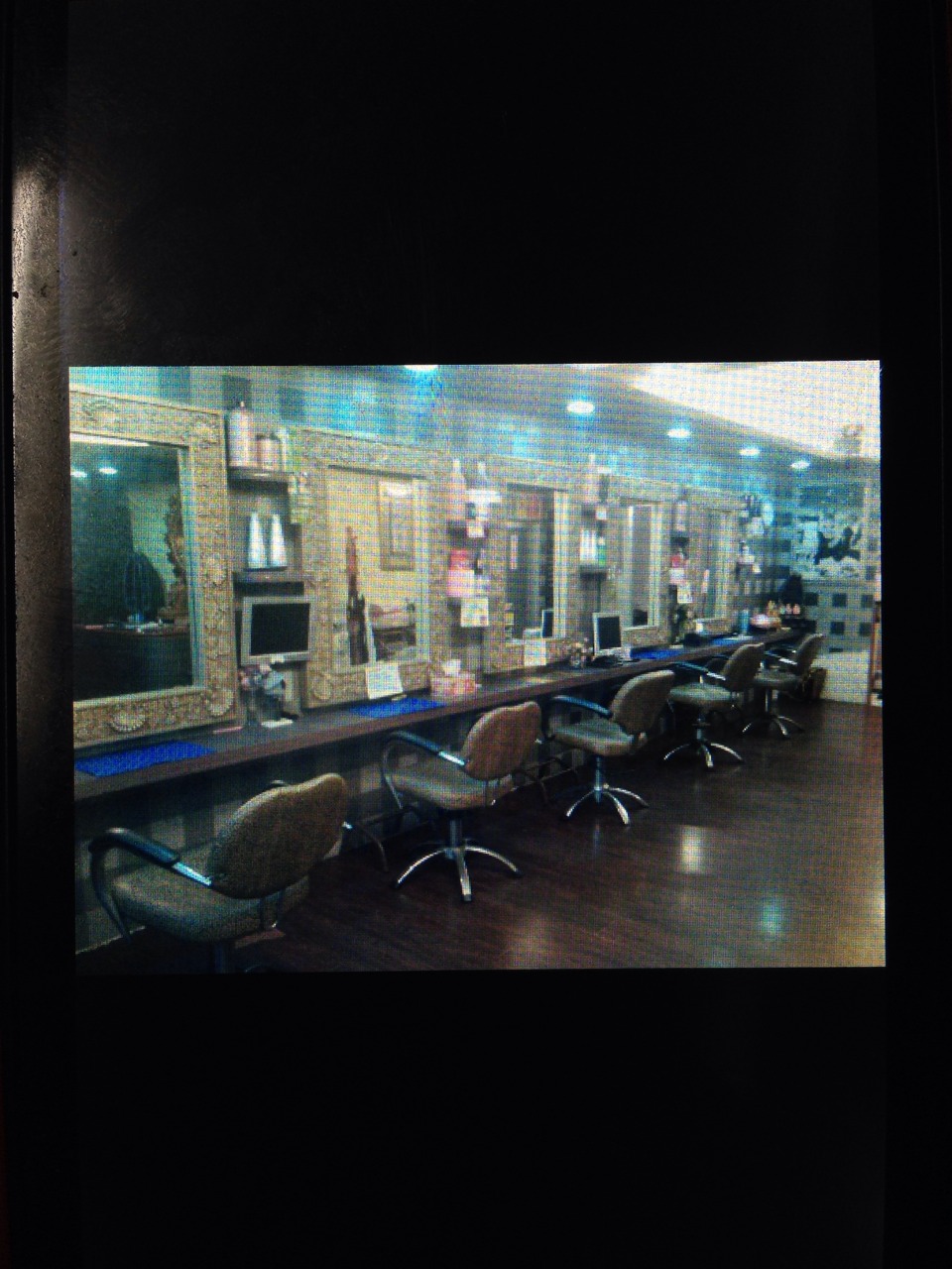 頂讓美容美髮邊間三角窗 - 20140218231235-736655187.jpg(圖)