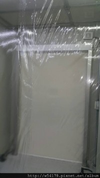 南科-科技廠無塵室-電梯前遮煙捲簾-氣密隔煙幕安裝_圖片(3)