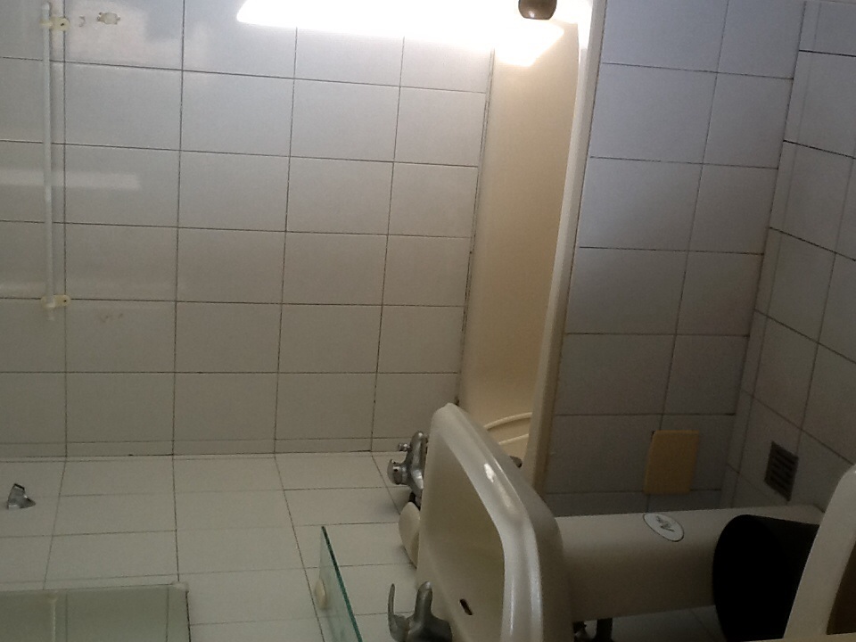 近高應大校區，家俱齊全，行李打包即可入住 - 20140629212832-49796288.jpg(圖)