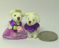 【愛禮布禮】 婚禮小物: 3.5公分水鑽情侶紗裙熊紫色1對18元_圖片(1)