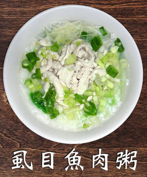 龍鳳麵疙瘩是樹林在地美食老店，提供各類麵疙瘩、麵類、粥類。 - 20140912100938-488531820.jpg(圖)