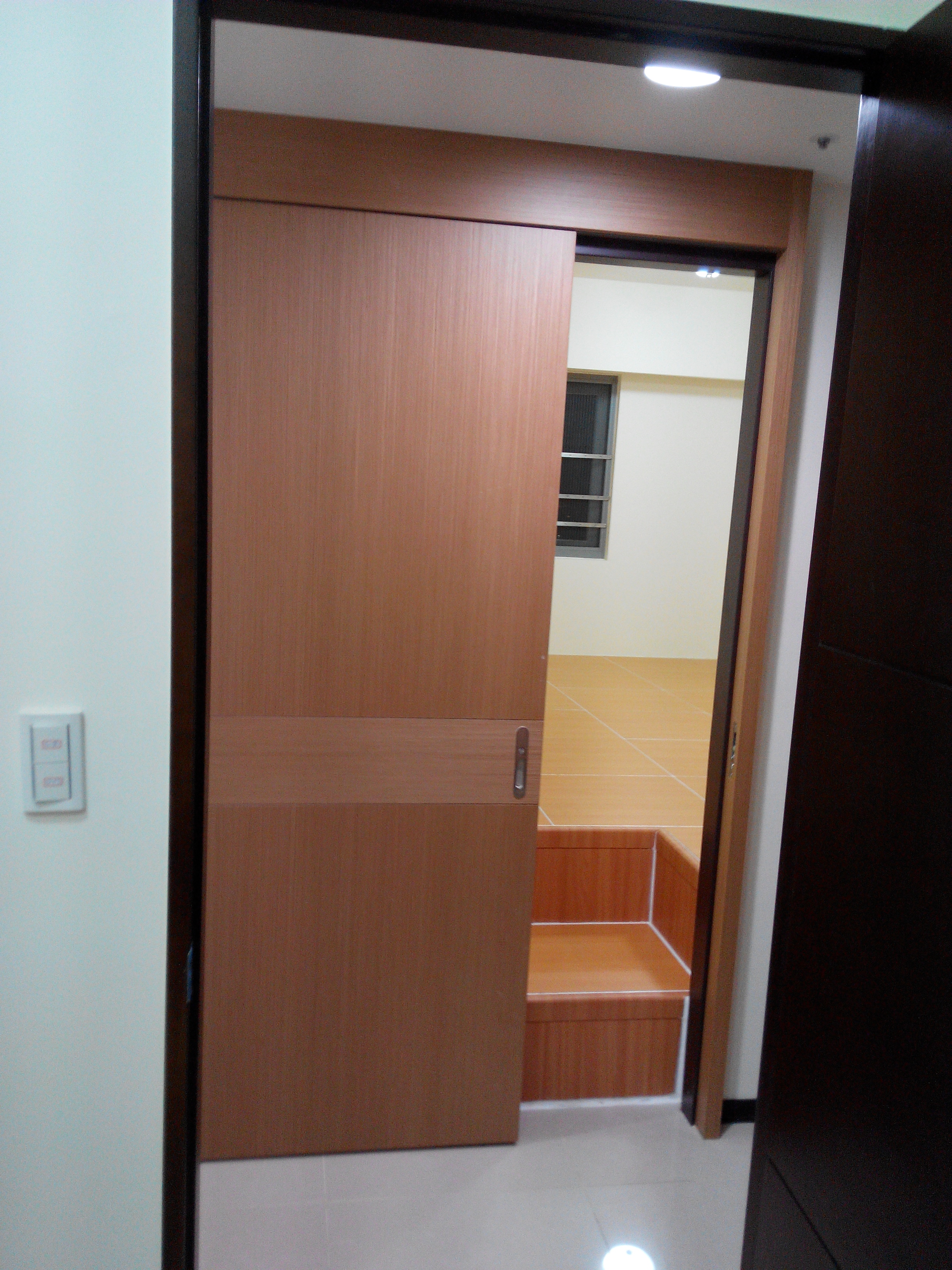  和室高架收納床，匡床驗收檢測鑑賞: 屋主驗完說可以讚啦！給了賴五顆星肯定 >>>【匡床家】 - 20180813124608-673620791.jpg(圖)