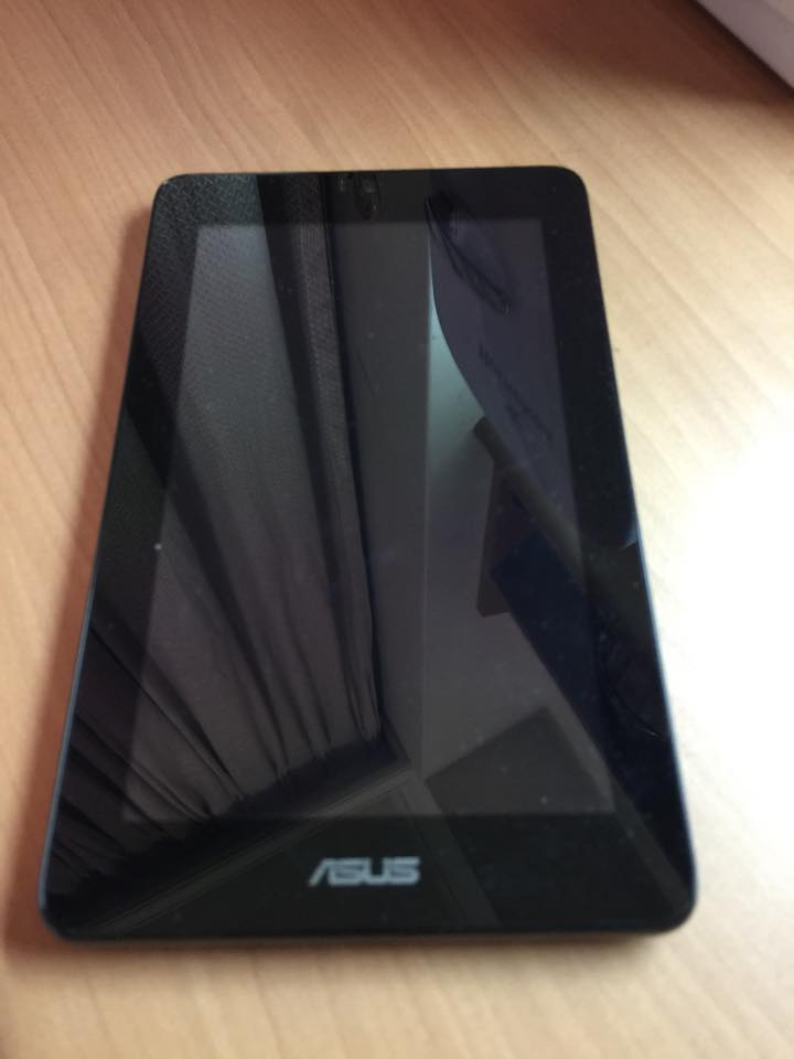 便宜賣~~華碩 ASUS MEMO PAD只要賣2500 - 20141126213222-9043893.jpg(圖)