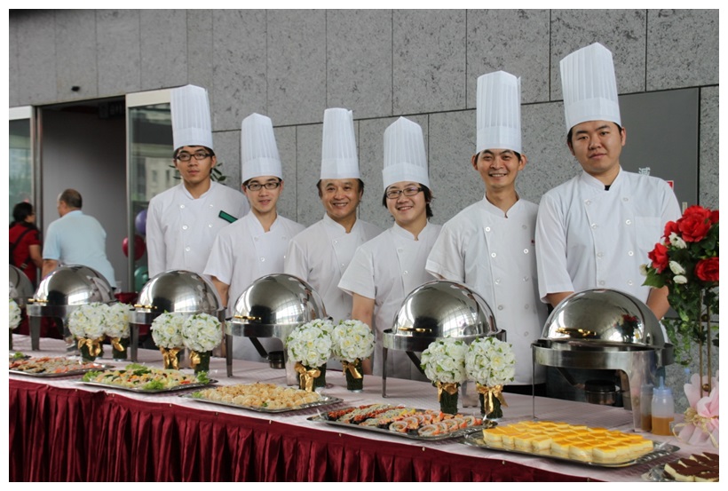 歡樂派雞尾酒專家│台中歐式外燴自助餐│台中雞尾酒餐會│台中派對餐點外送 - 20141204171331-684484727.jpg(圖)