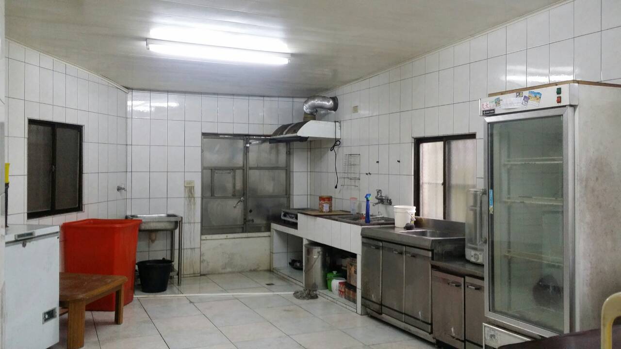 3房2廳廚旁外園地可以自耕種菜可養狗兒 - 20150503191806-652613460.jpg(圖)