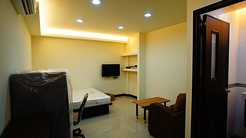 專業套房改建 規劃設計施工 拆除 清運 白磚隔間 水電管路 土水泥作 衛浴設備 木作天花板 燈具安裝 - 20150615085831-331003580.jpg(圖)