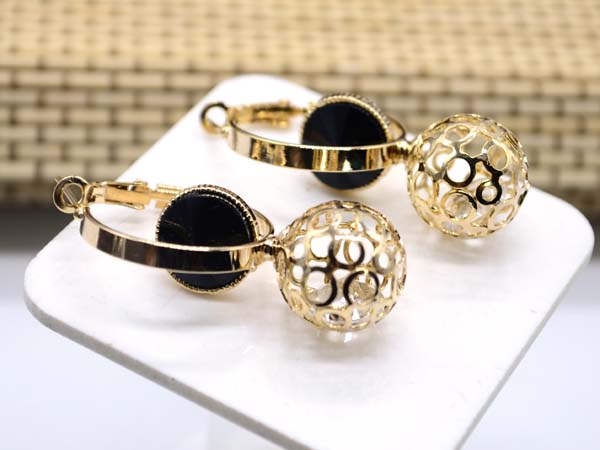 日韓明星都在用的流行飾品配件哪裡買? - 20151218173632-431551085.jpg(圖)