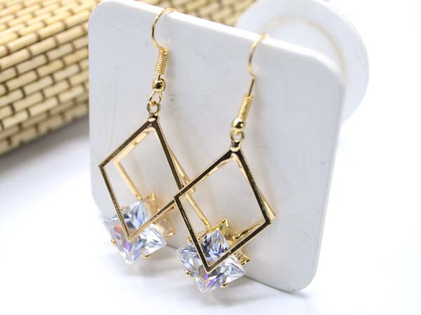 日韓明星的流行單品~守億飾品批發通通有 - 20151218173927-431700438.jpg(圖)