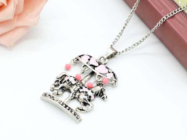 最新潮流流行飾品~時尚平價單品哪裡買? - 20151218175150-432557287.jpg(圖)