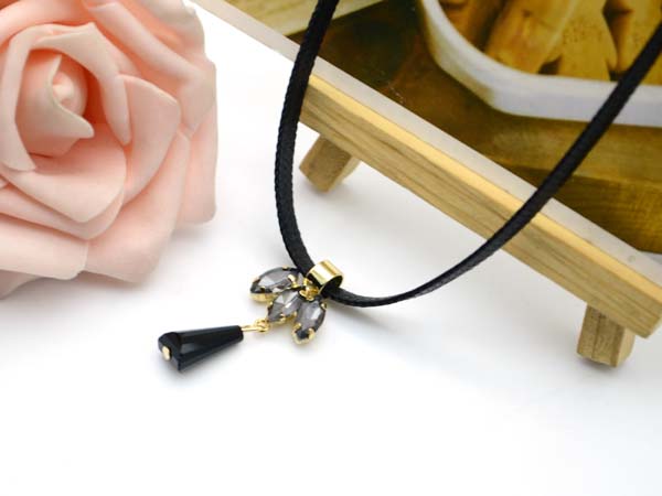 熱播韓劇~詢問度破表單品~層次感頸鍊 - 20160330182339-333665090.jpg(圖)