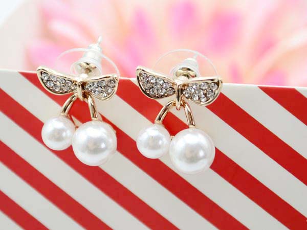 夜市人生創業~網拍~擺攤~小額也能批~最夯的日韓流行飾品盡在守億飾品批發 - 20160413182658-543605622.jpg(圖)