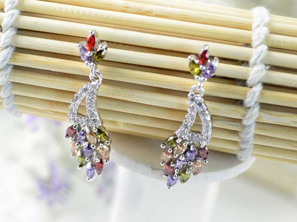 甜蜜浪漫情人獻禮~完美微鑲鋯石耳環閃耀迷人~韓國飾品/髮飾品~平價中的優質好物 - 20160706143115-786931678.jpg(圖)