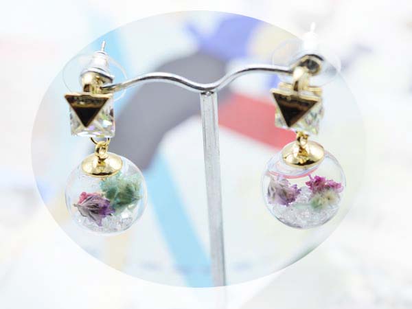 看韓劇人氣女星都在戴的時尚大耳環~幾何 耳線 羽毛 週週千百款新品 - 20160922110900-514122657.jpg(圖)