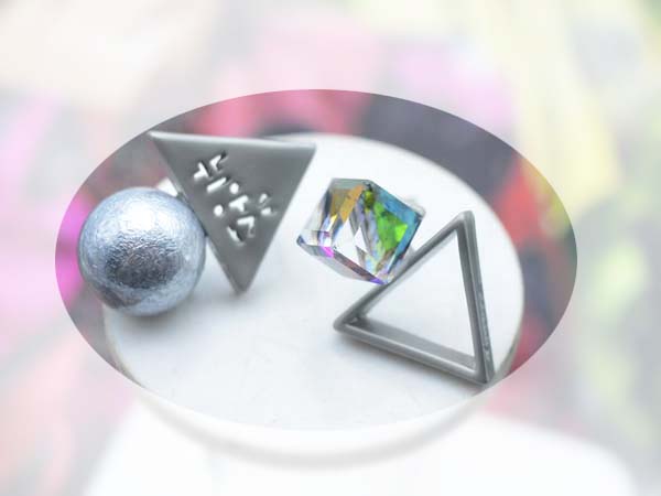 中部最佳首選韓國飾品批發商~真正飾品工廠大盤商~全部現貨免預購~網路下單快速到貨~守億飾品批發 - 20161001161918-310281141.jpg(圖)