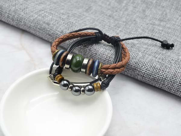 天天上架新品～韓國飾品大盤商～耳環~日韓發燒造型項鍊~髮飾~鴨夾~中部最佳首選守億飾品批發 - 20170126115917-403237822.jpg(圖)