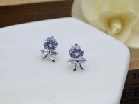 韓國流行飾品大盤商~天天更新~最新韓流耳環/項鍊/髮束/316不銹鋼手環_圖片(1)