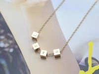 甜蜜浪漫貼心情人首選~微鑲鑽抗敏不銹鋼飾品/項鍊/耳環_圖片(1)