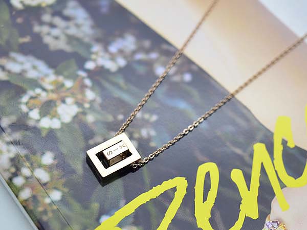 甜蜜浪漫貼心情人首選~微鑲鑽抗敏不銹鋼飾品/項鍊/耳環 - 20170310182236-141512012.jpg(圖)