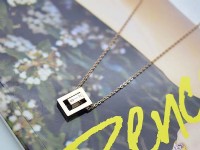 甜蜜浪漫貼心情人首選~微鑲鑽抗敏不銹鋼飾品/項鍊/耳環_圖片(3)