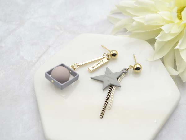 哈韓發燒流行飾品~小資送禮首選~韓國流行耳環/項鍊/髮飾/童飾....通通在這裡 - 20170426190734-205040235.jpg(圖)