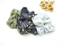 韓國進口流行飾品大盤商~上萬種新品~緞帶飾品/耳環/髮圈/髮夾/髮帶/大腸束天天更新_圖片(4)