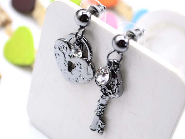 日韓女孩的最愛流行時尚配件飾品 - 20160116110740-913779963.jpg(圖)