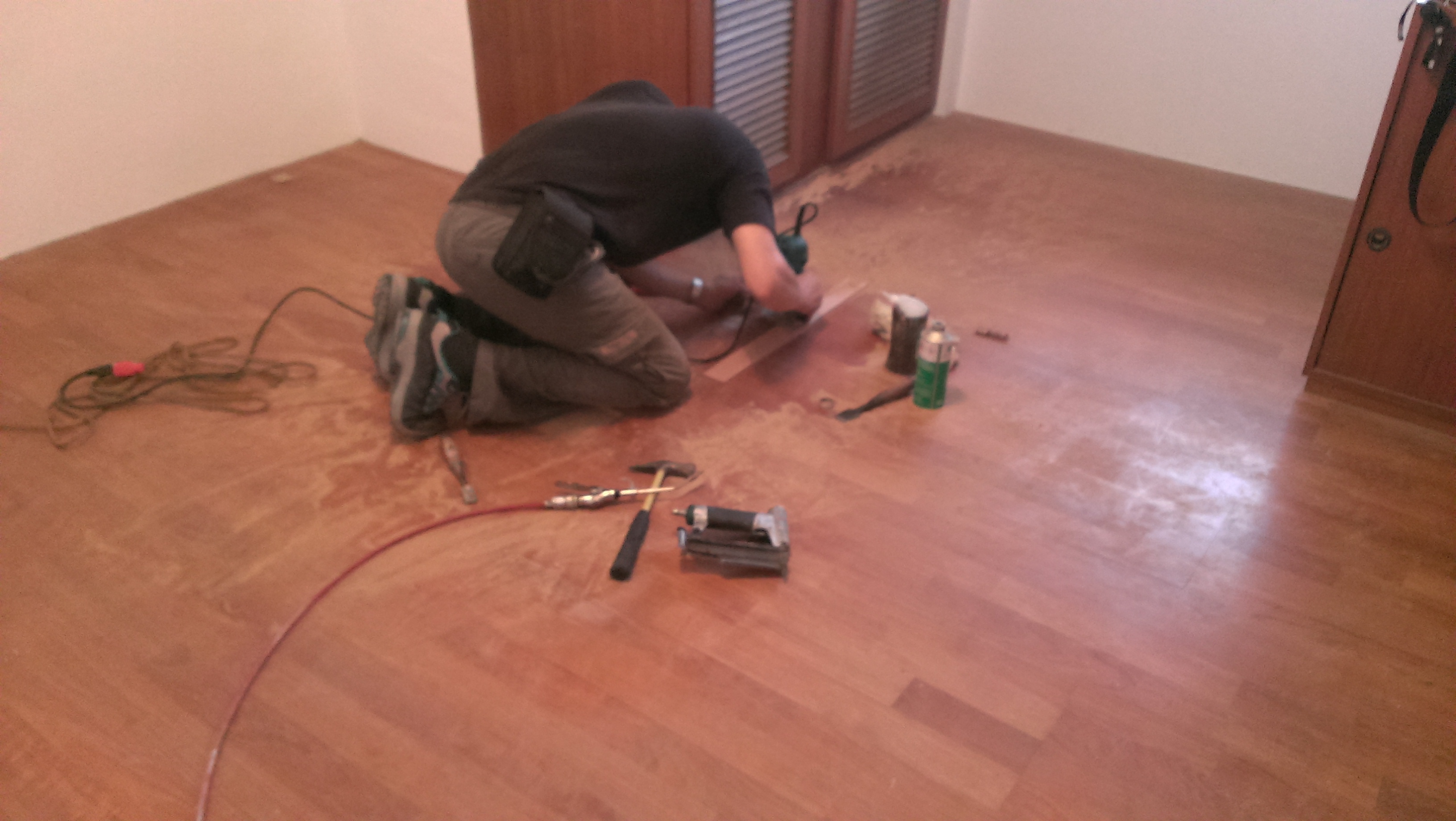 專業居家店面辦公室清潔打臘_舊裝潢破損修整美化（服務大台北地區）電話：0981620913 謝謝。 - 20160709144124-47096650.jpg(圖)