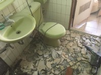 #居家廁所修改拆除0989280855 台中市拆除工程-力優拆除工程團隊_圖片(4)
