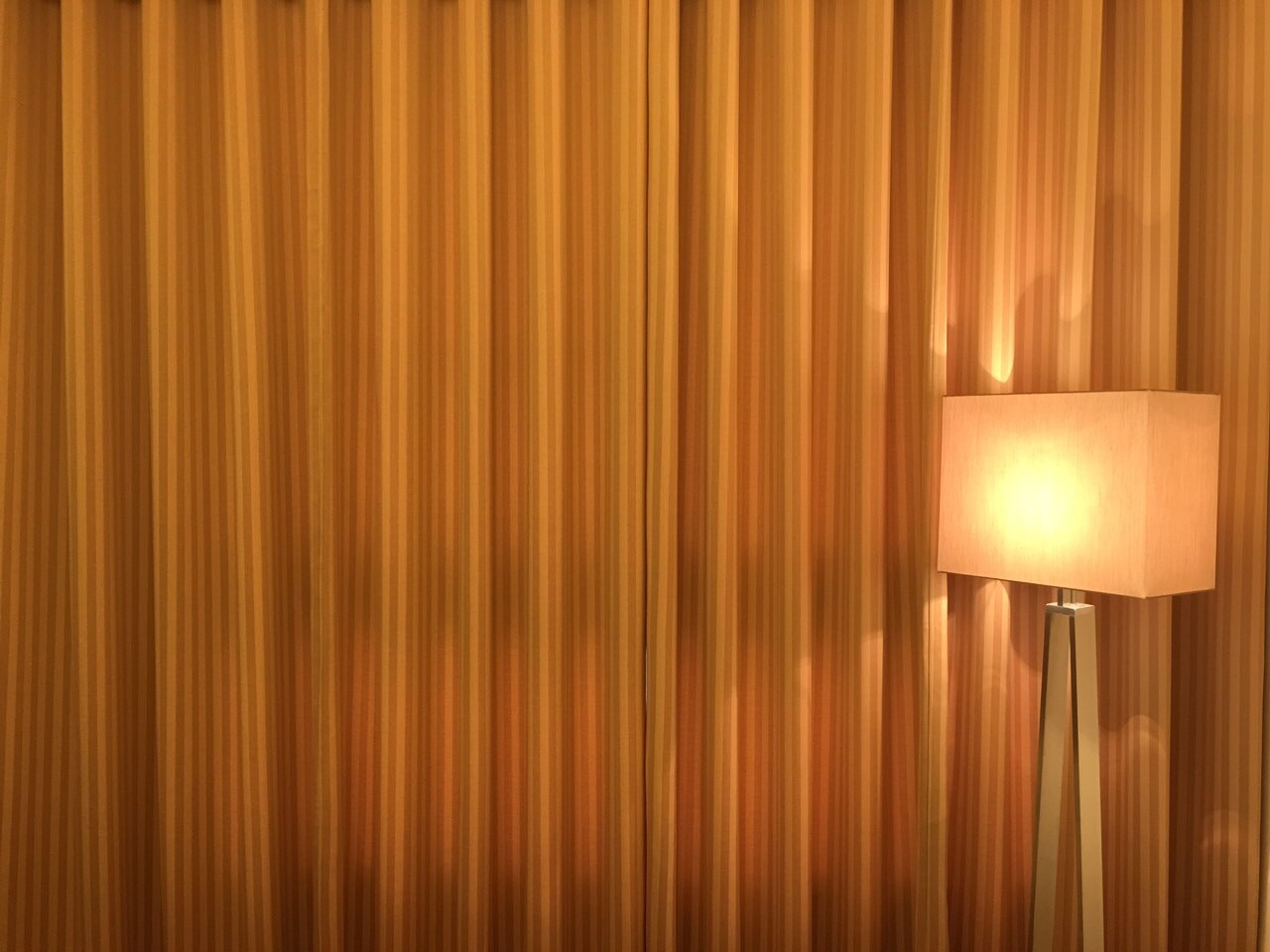 一品窗簾:窗簾,拉門,壁紙,塑膠地板 - 20151214010859-27335286.jpg(圖)