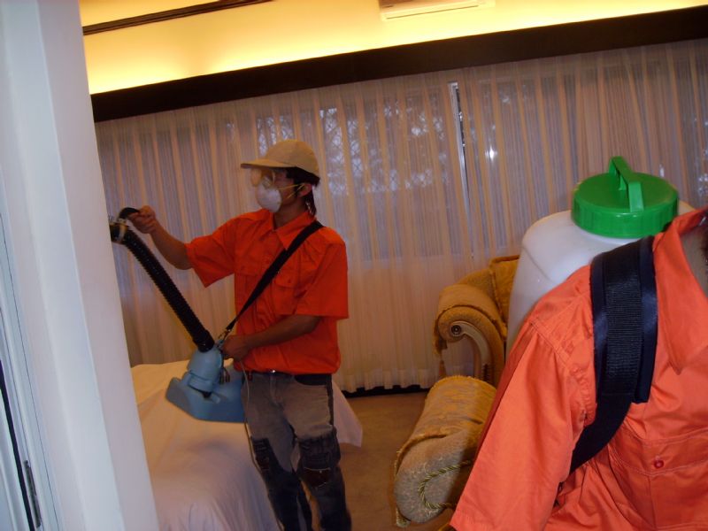 彰崑病媒防治 0928---664328 除蟲 消毒 殺菌 苗栗 彰化 雲林 台中 嘉義 南投 台南 http://www.pcotw.com.tw/ - 20070518004136_522898562.JPG(圖)