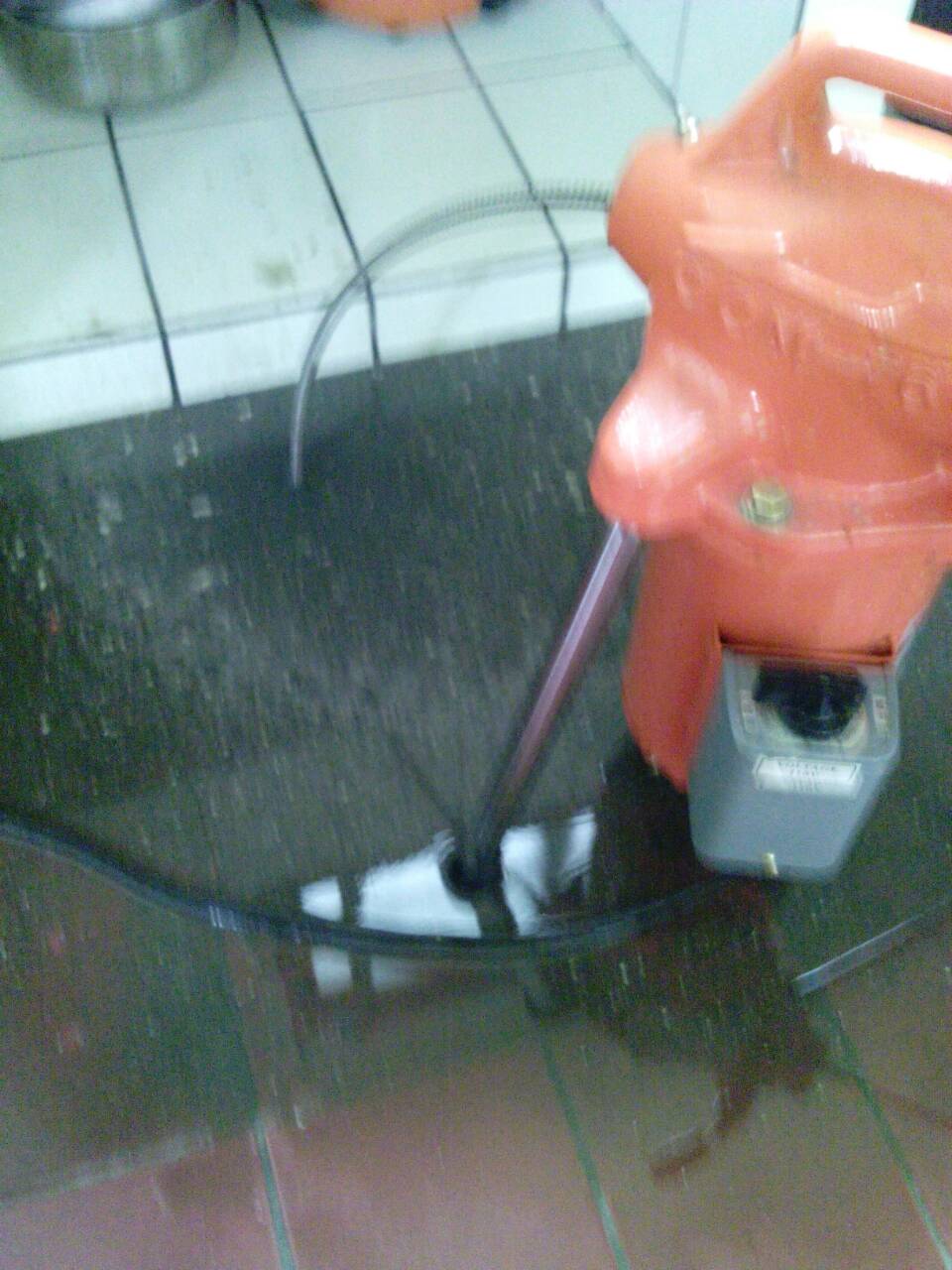 板橋包通,板橋區,包通,通馬桶,馬桶不通,馬桶堵塞,馬桶阻塞,水管不通,水管堵塞,水管阻塞,排水管不通,排水管堵塞,排水管阻塞,通排水管,通水管,管道醫生誠信報價,責任施工,平價收費,不通免費 - 20160503020347-213041553.jpg(圖)