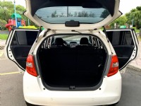 2011年Honda 本田 FIT 1.5 VTi-S 頂級版 白色_圖片(2)