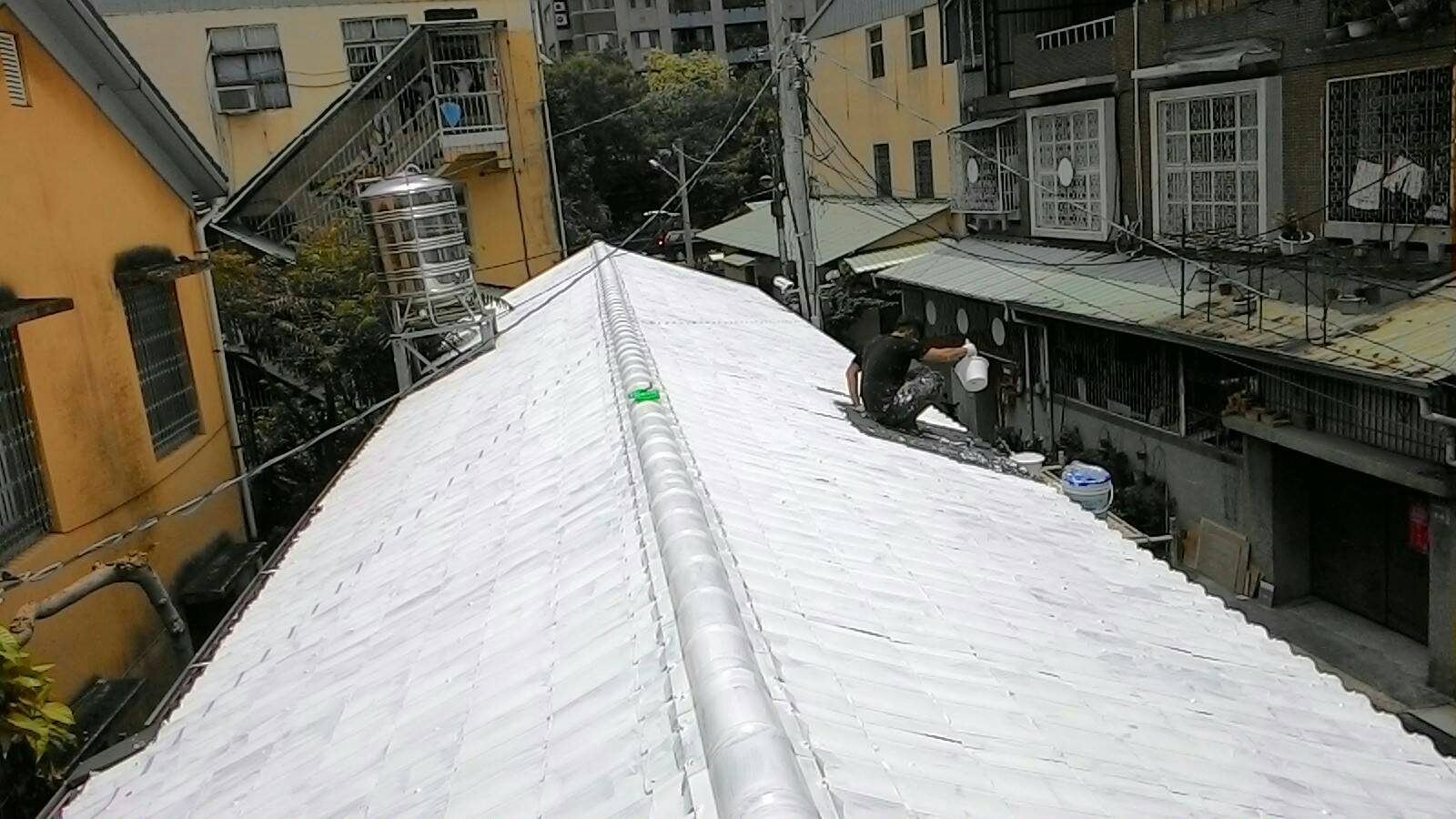  沂錠旺台中防水工程抓漏工程壁癌處理工程0982-010-303免費到府上勘查仗量估價，10多年專業施工經驗，品質優良，收費實在，歡迎來電尋問 - 20161001111719-292860930.jpg(圖)